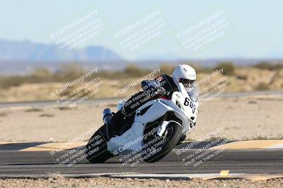 media/Dec-06-2025-CVMA (Sat) [[4a896cc04c]]/Race 8- Formula 40 MW and LW/